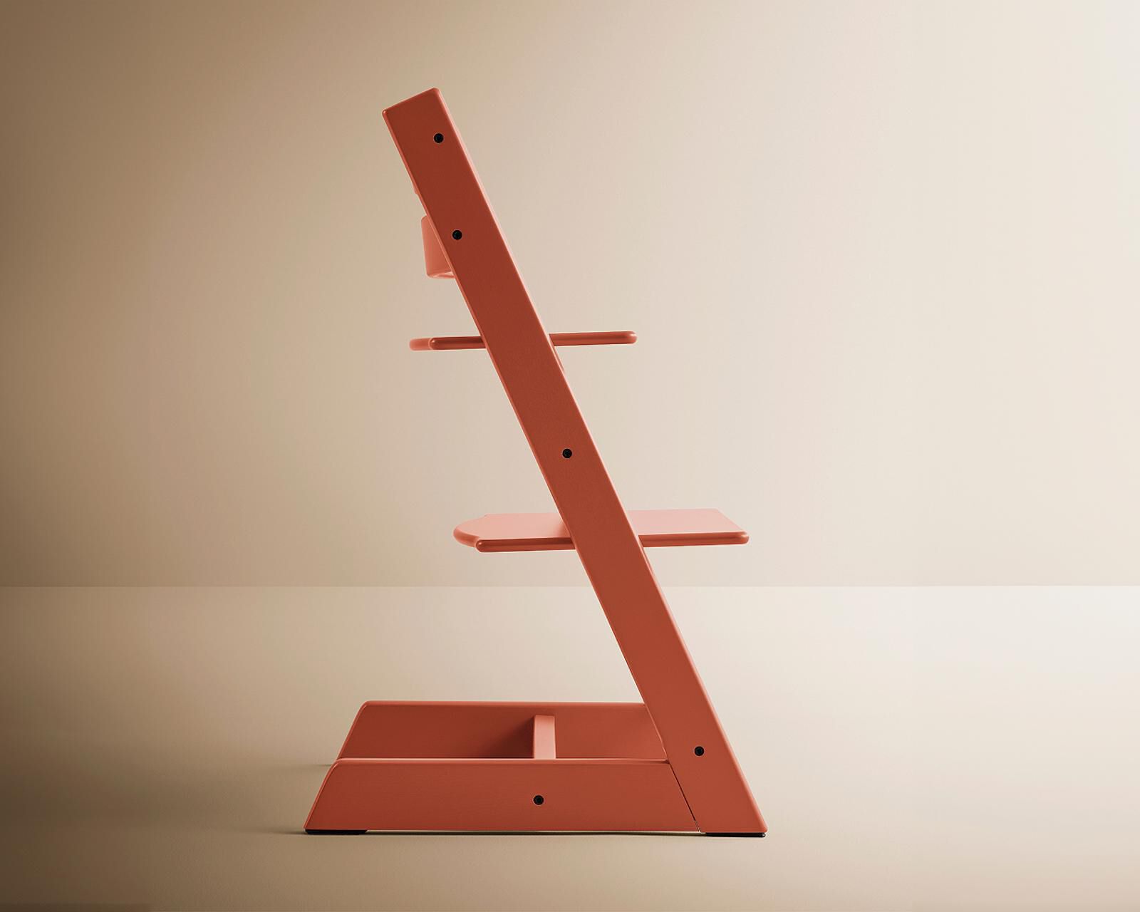 the outstanding shape of highchair