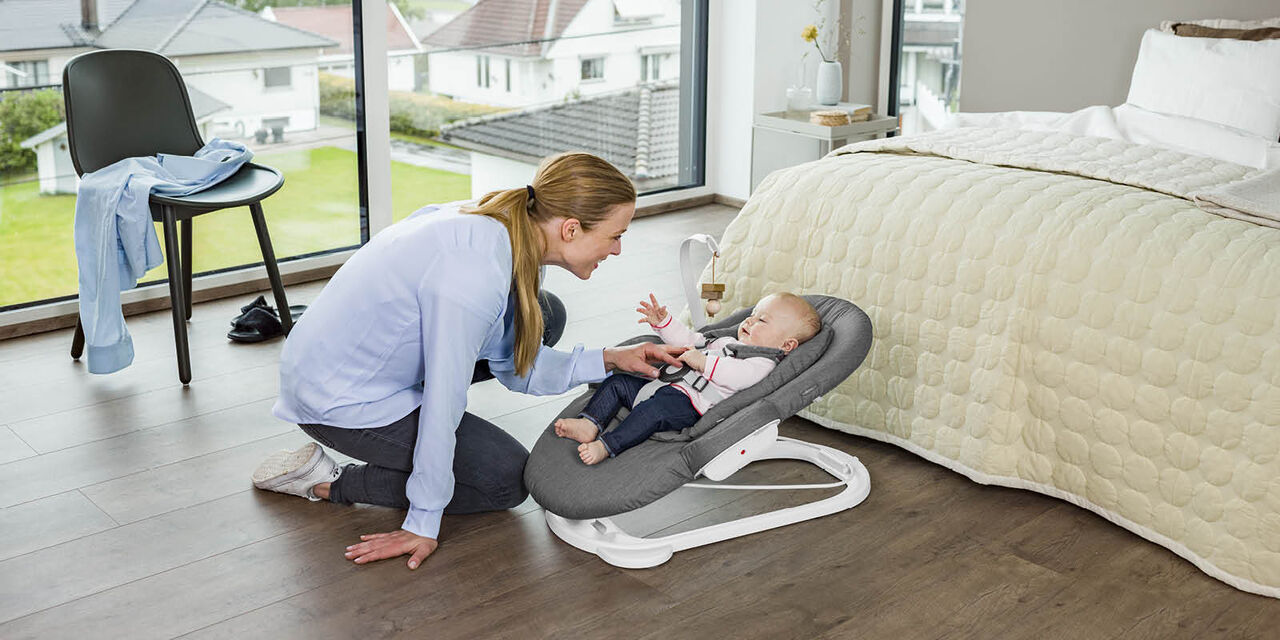 Stokke Steps Storm Grey With White Seat