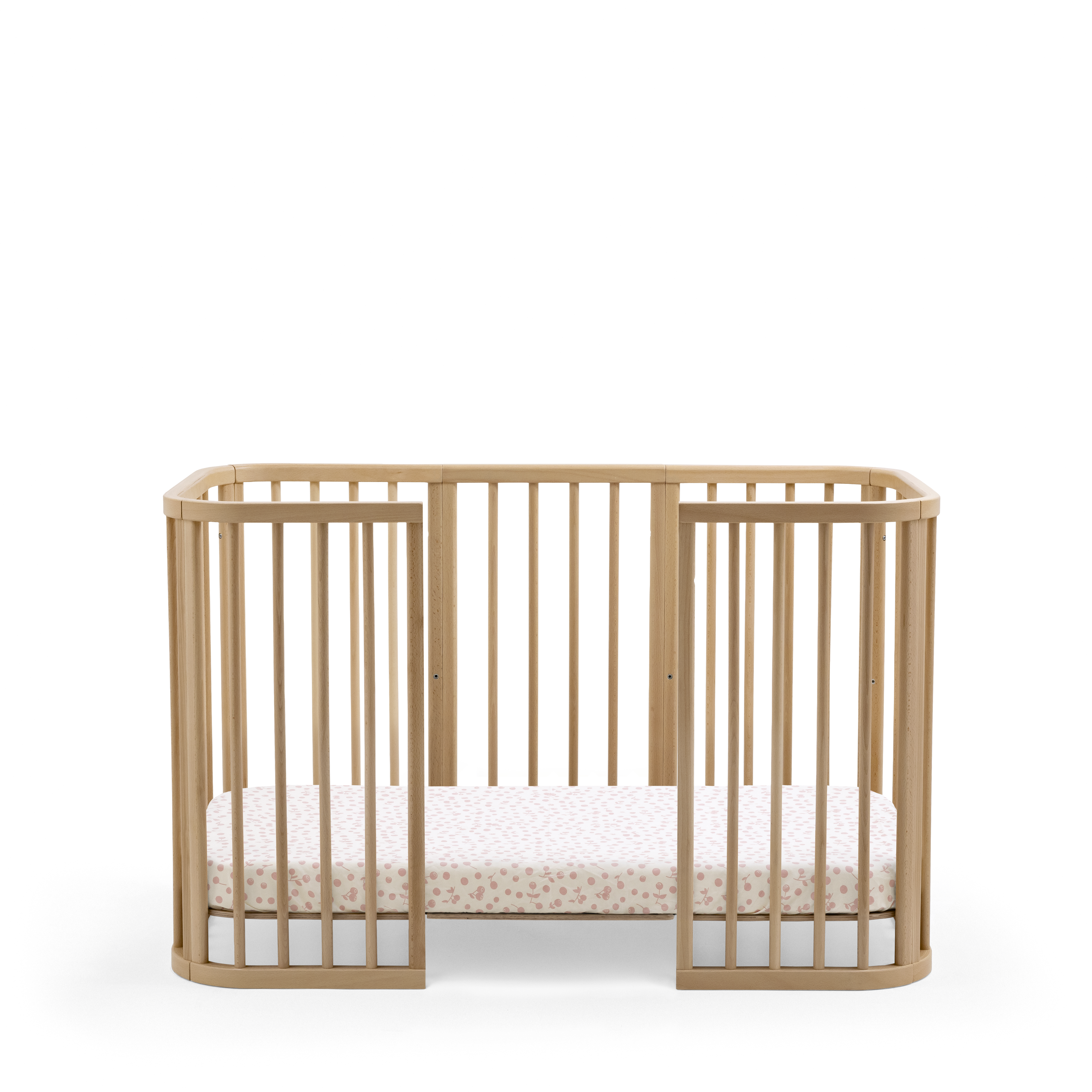 Stokke® Nighti™ Toddler config 2. Natural. Fitted Sheet Wild Rose Berries. Profile view. galery image 3