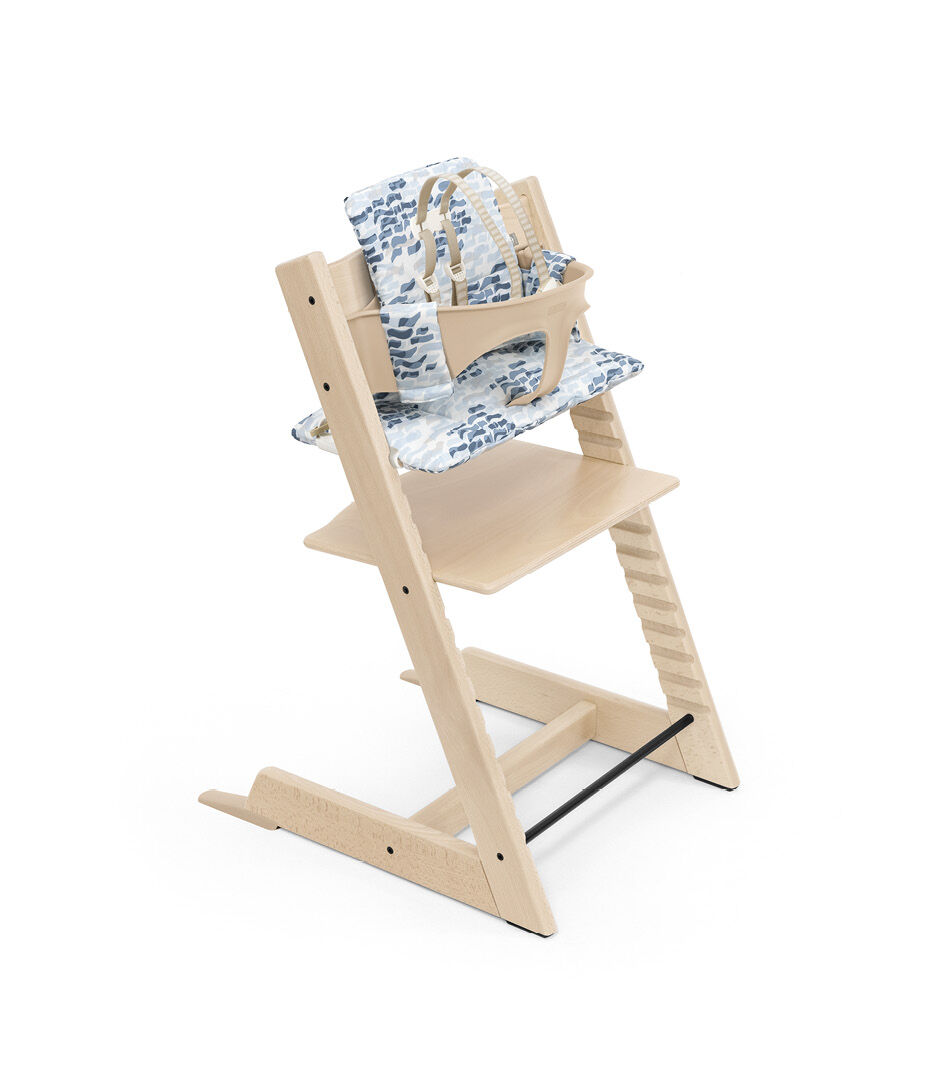 Tripp Trapp® Bundle. Chair Natural, Baby Set with Classic Cushion. US version.