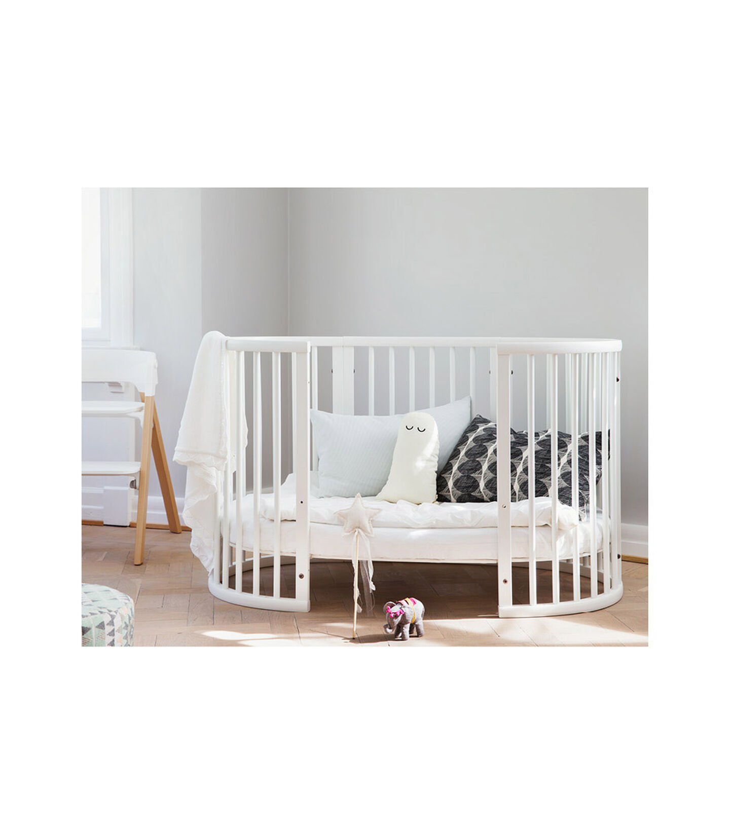 Stokke® Sleepi™ Bed Extension Blanc, Blanc, mainview view 2