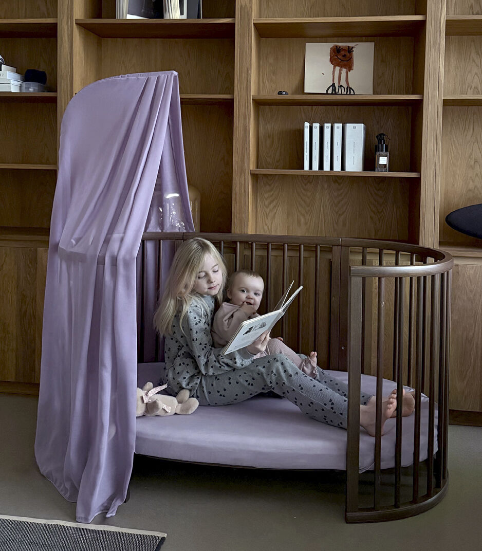 Stokke® Sleepi™ Bed V3 Warm Brown, Warm Brown, mainview