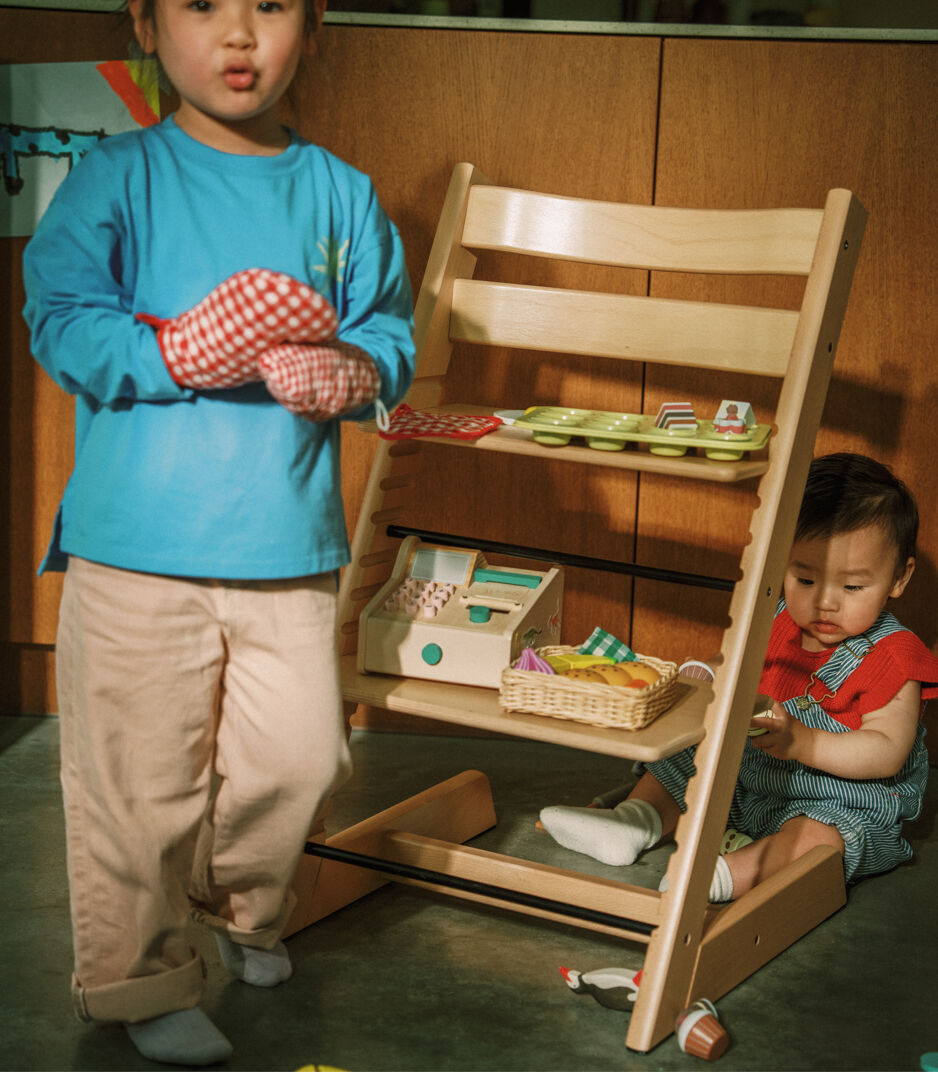 『S/N 5〜』ストッケ トリップトラップ　STOKKE ブラウン ストッケ(STOKKE)｜トリップトラップ｜オーク ウォームブラウン