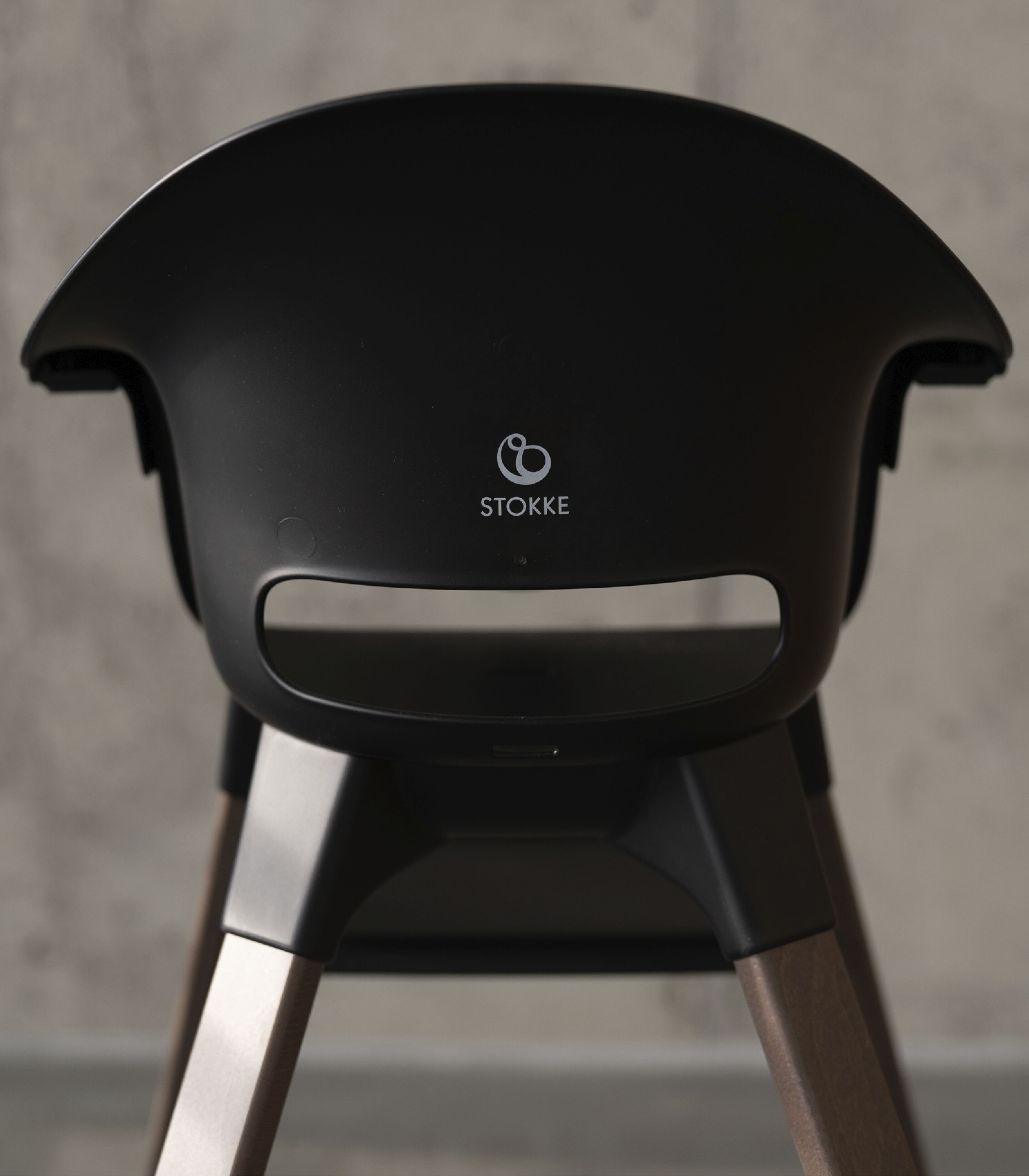 Stokke® Clikk™ Highchair, Black / Warm Brown, mainview galery image 9