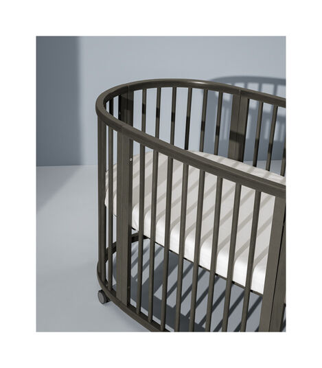 Stokke® Sleepi™ Bed 2022, Hazy Grey. Close-up. view 2