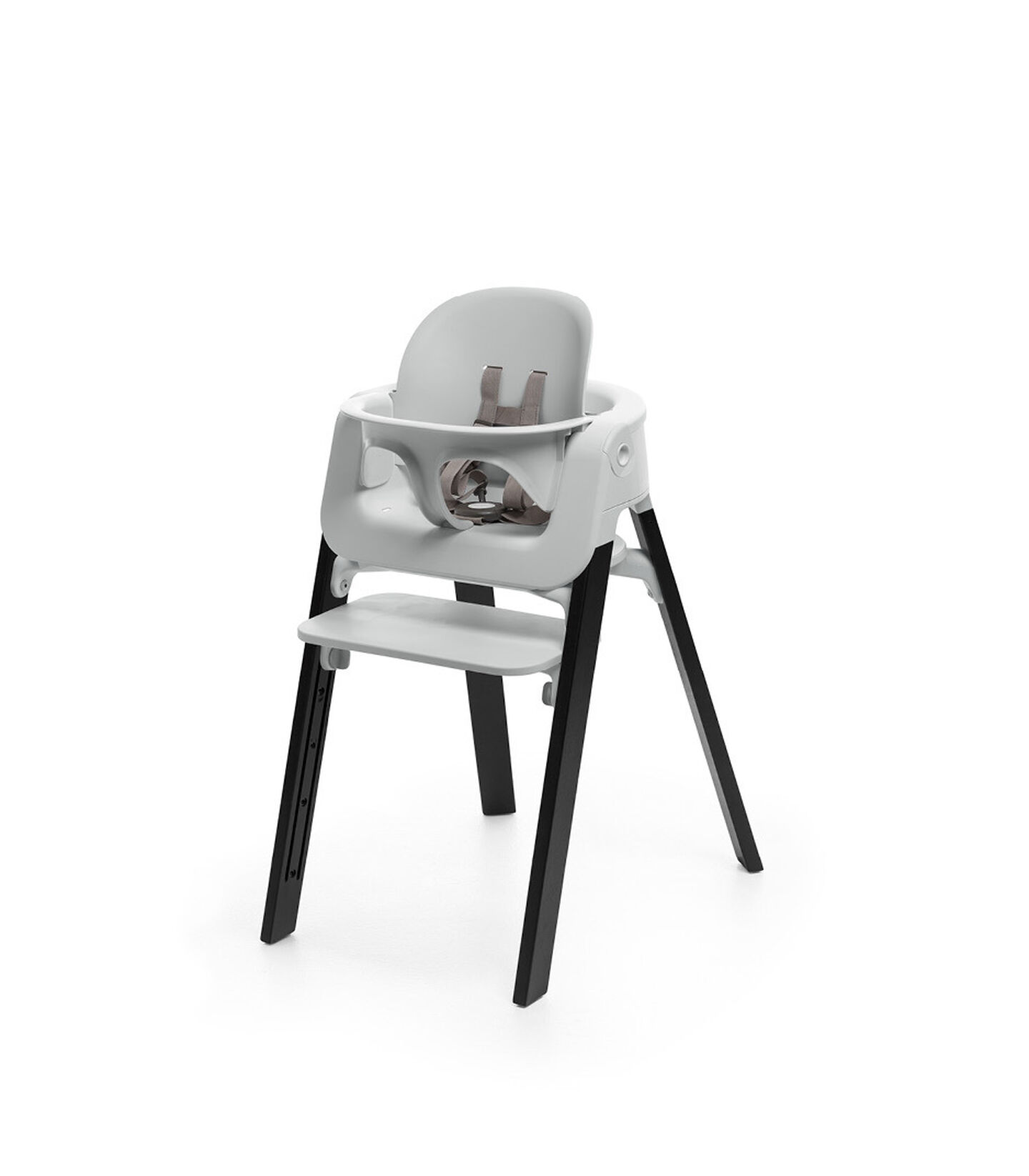 Stokke&reg; Steps&trade; Oak Black chair with Baby Set Light Grey.