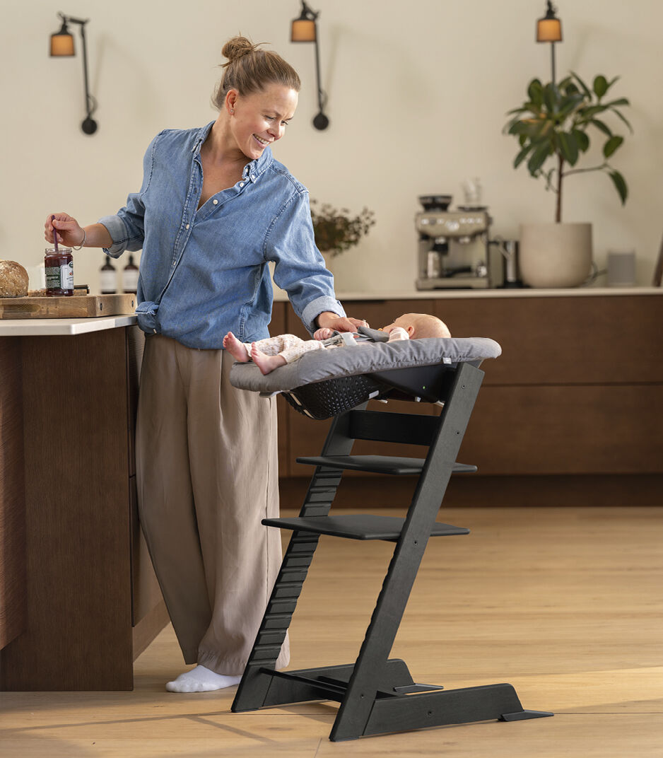 Tripp Trapp® Oak Collection. Oak Black.