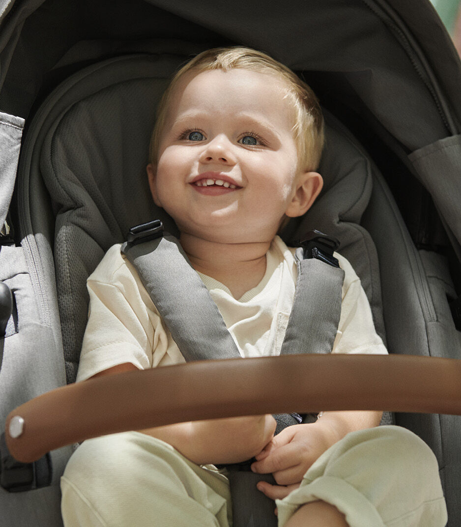 Stokke® Xplory® X Modern Grey, Seat. Parent facing. Close-up.