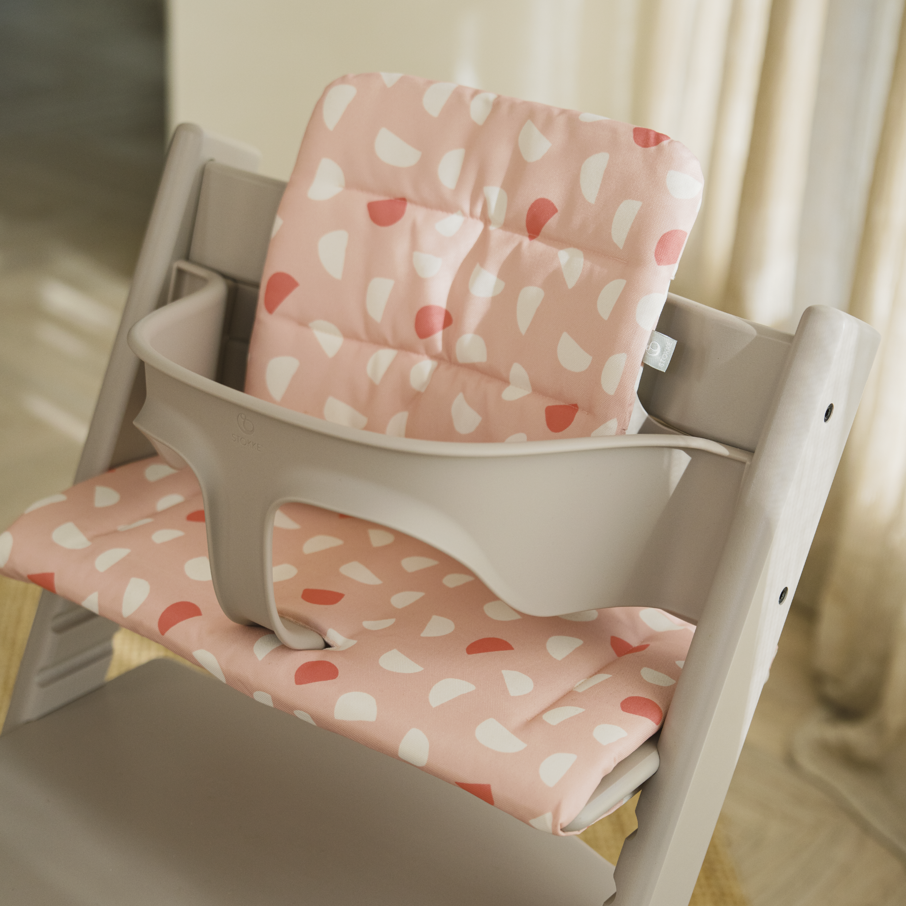 Tripp Trapp® Cushion, Candy Pink, mainview galery image 3