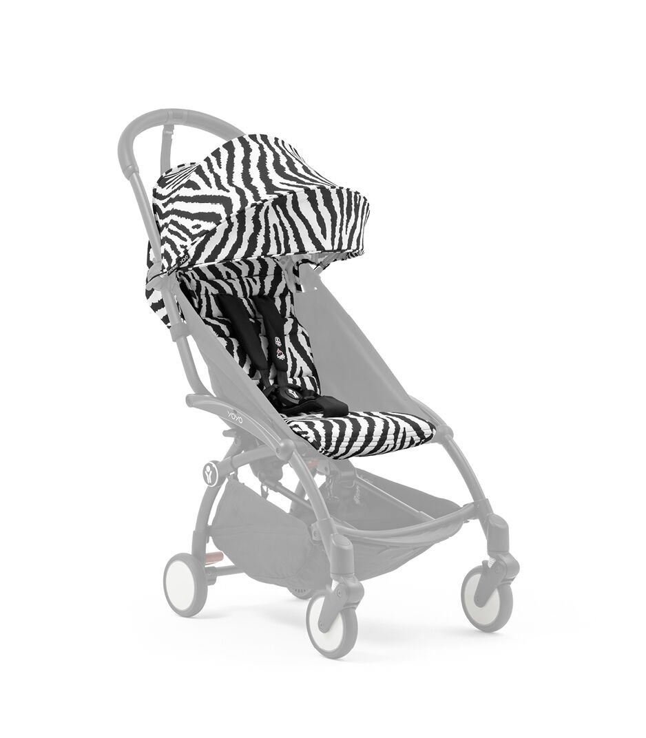Stokke® YOYO® 6+ Zebra. Shadowed frame. Angled view. 