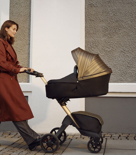 Stokke® Xplory® X Gold with Carry Cot. Limited Edition. view 4