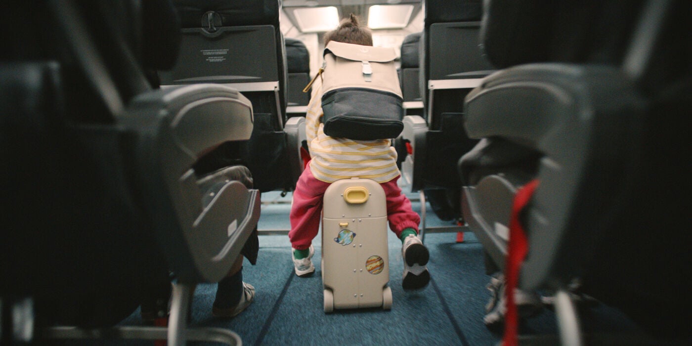 Ride-on Suitcase for Kids | Jetkids™ BedBox™ by Stokke® | Stokke