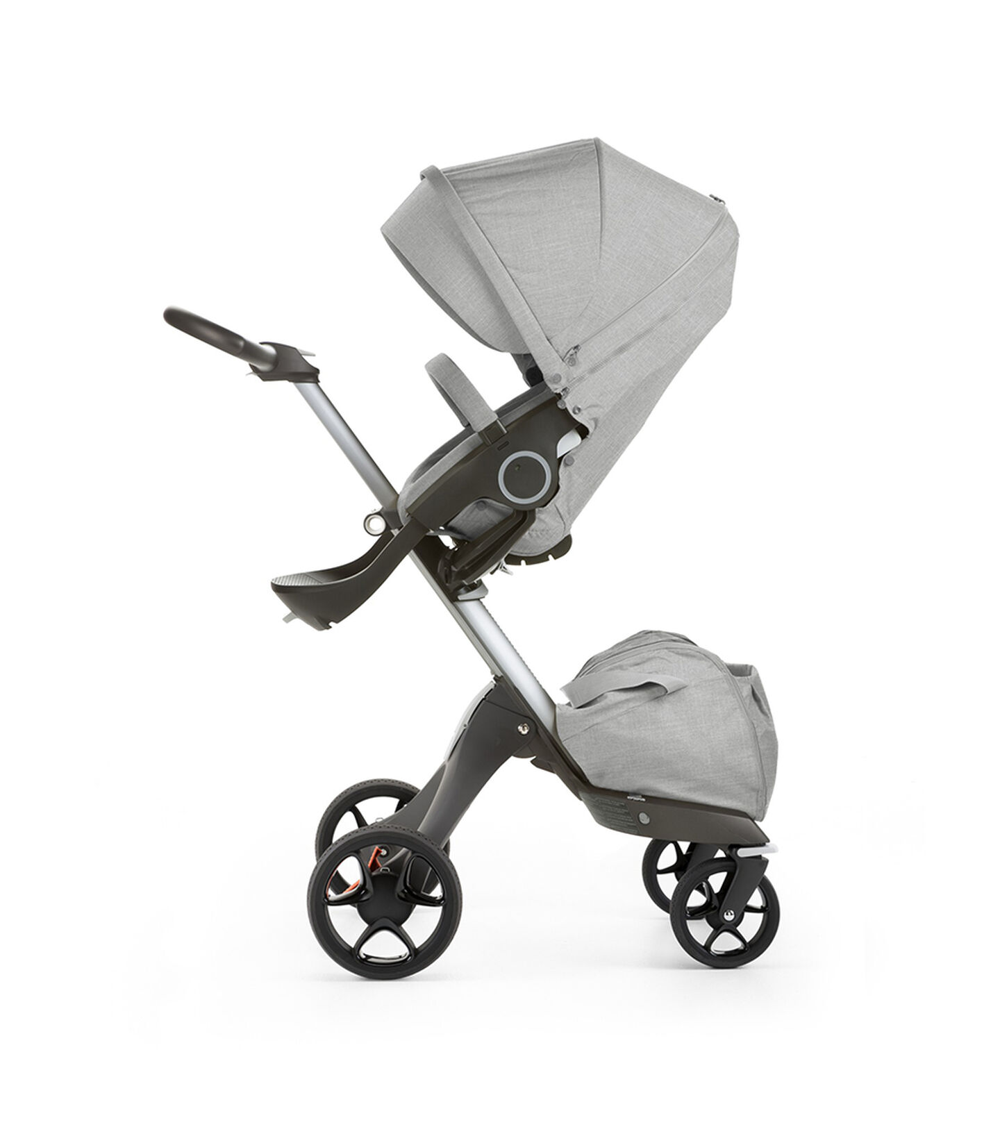 Stokke® Xplory® with Stokke® Stroller Seat, Grey Melange. New wheels 2016. Stokke® Xplory® with Stokke® Stroller Seat, Grey Melange. New wheels 2016.