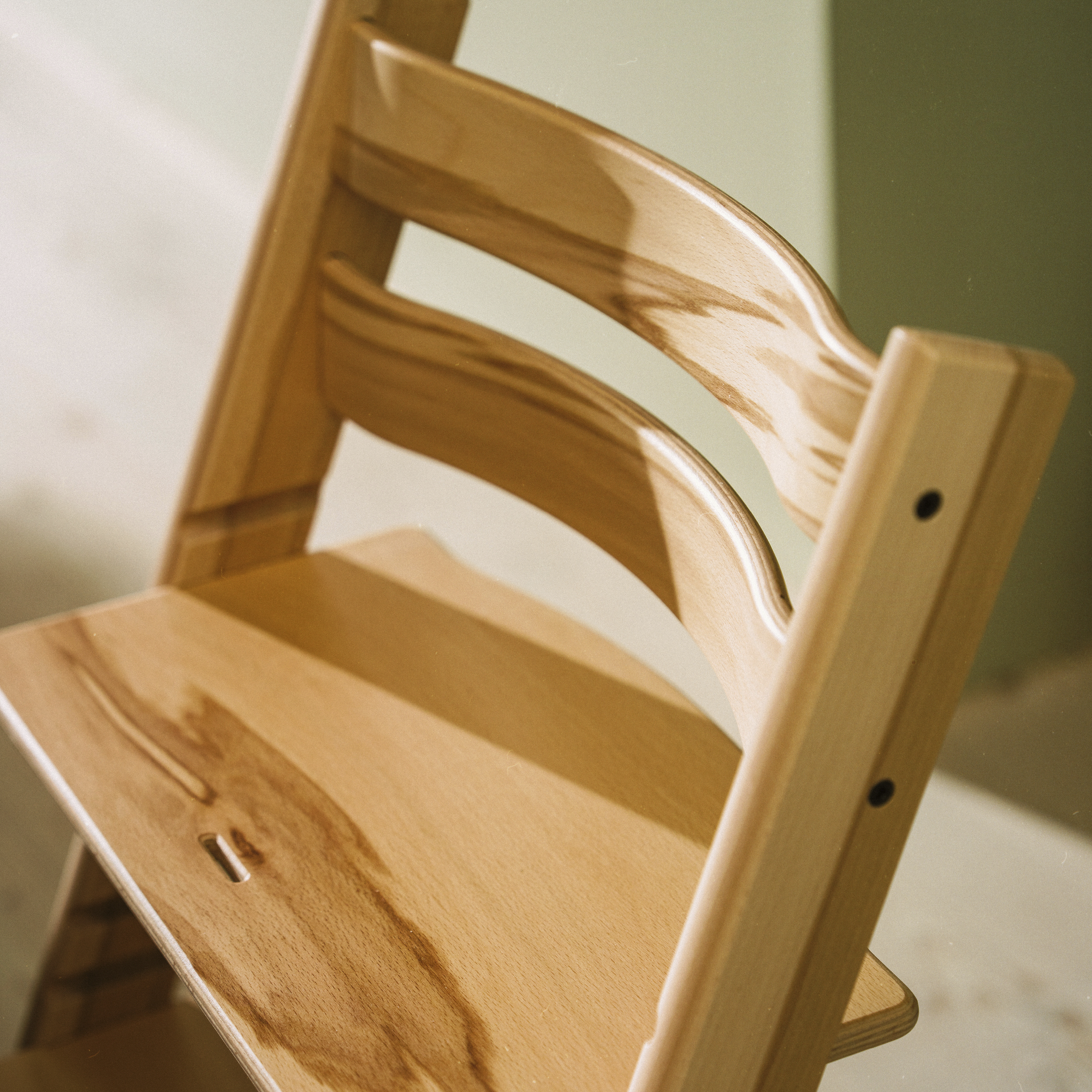 トリップ トラップ ハイチェア | ストッケ | Stokke® オンラインショップ