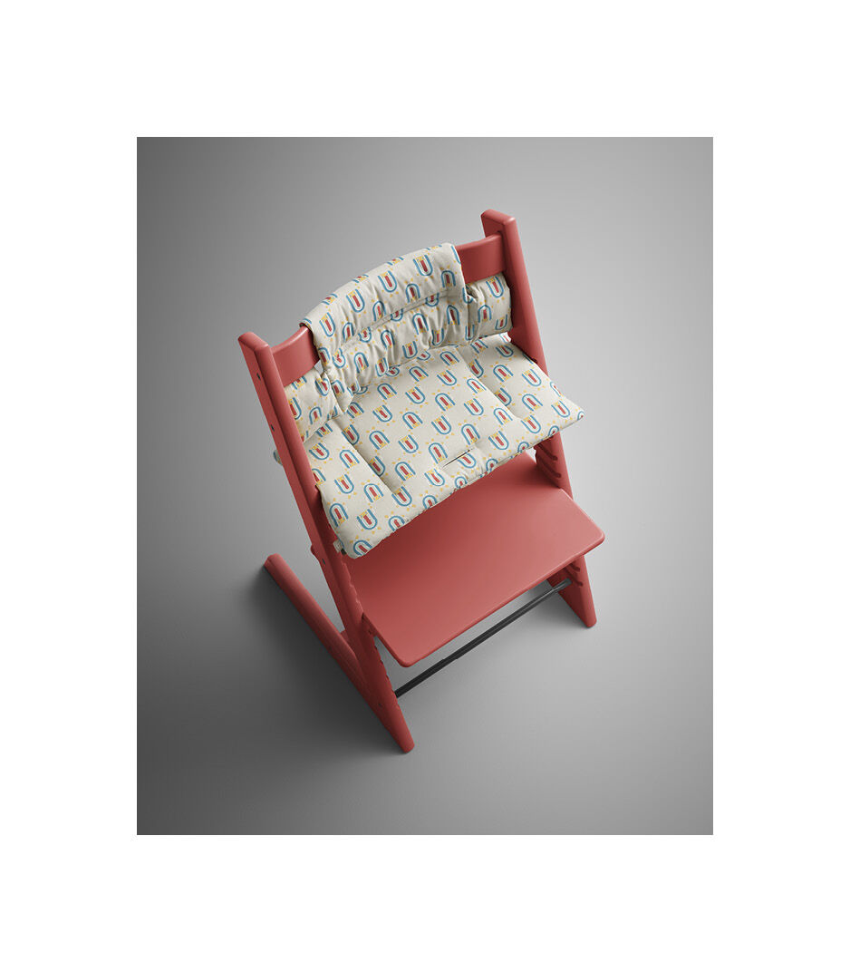 Tripp Trapp® Warm Red with Classic Cushion Robot Grey. Styled.