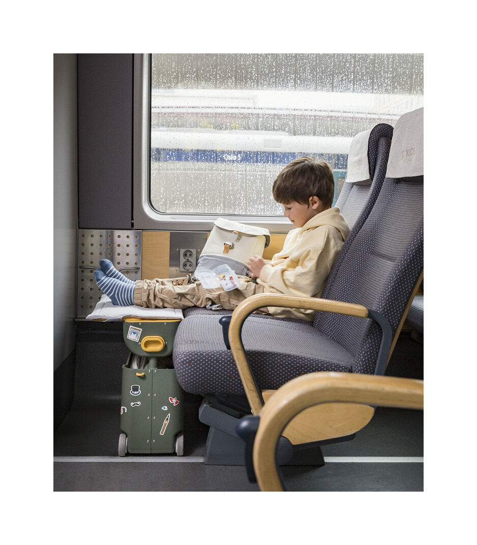 Ride on Suitcase for Kids Jetkids BedBox by Stokke