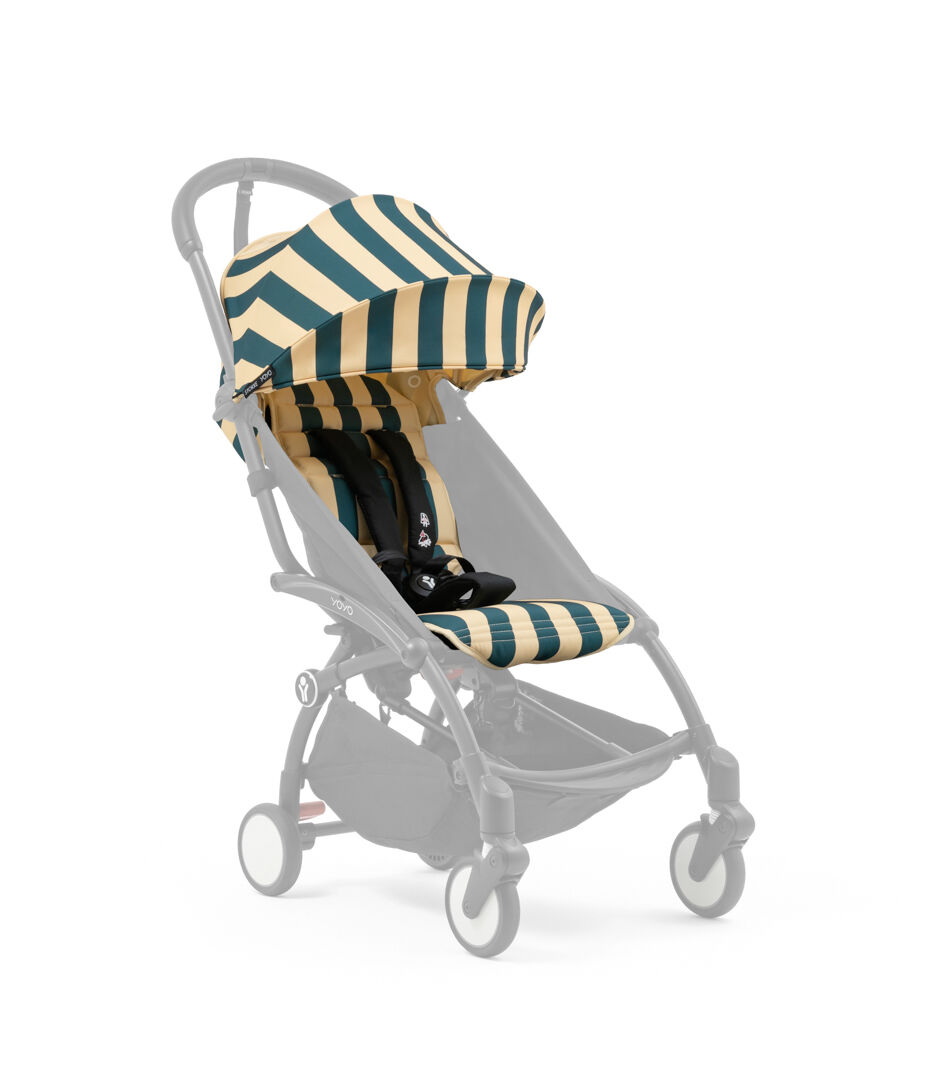 Stokke® YOYO3® 6+ – Riviera Monaco. Frame shadow. Front view, angled.