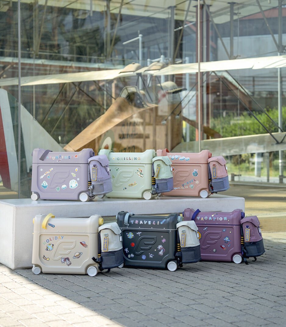 Stokke® JetKids™ BedBox™ with BackPack. Colour Line-up 2024. galery image 13