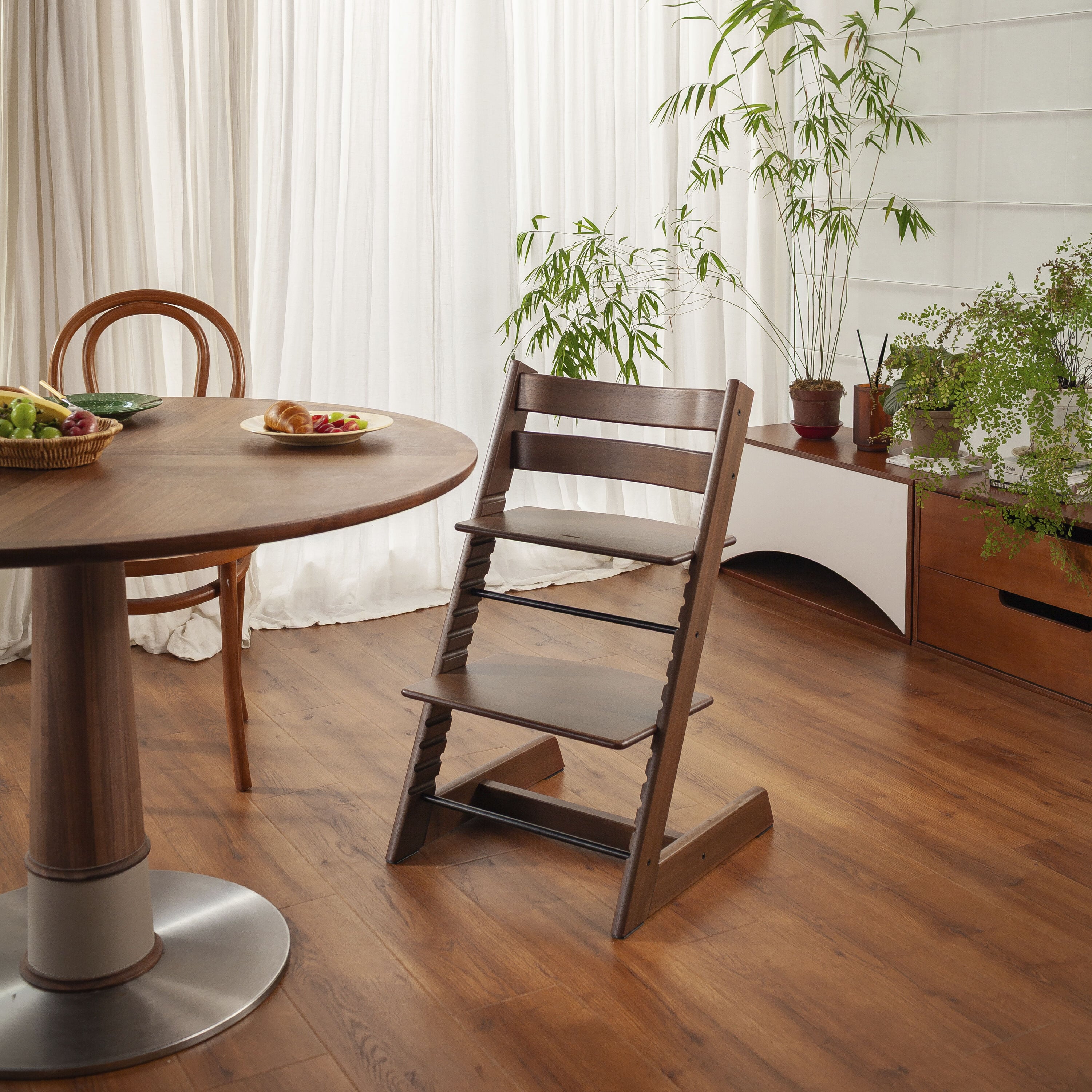Tripp Trapp® Signature Walnut | An Icon Crafted in Walnut | Stokke