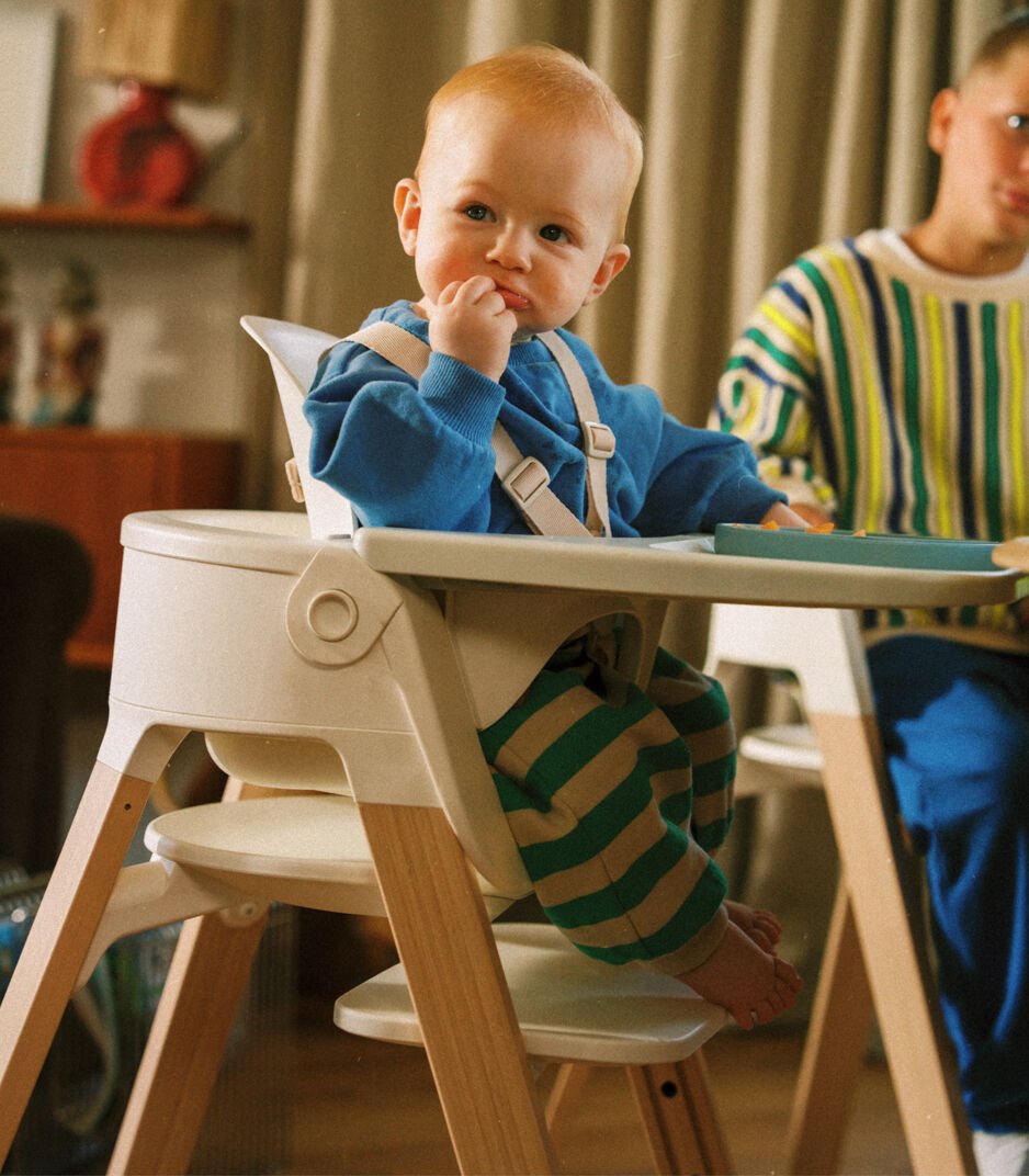 ◎美品 Stokke(ストッケ) ステップス ベビーチェア ハイチェア ホワイト 10段階調節可能 /札幌市清田区 STOKKE（ストッケ） ステップス チェア ビーチ材 ベビーチェア