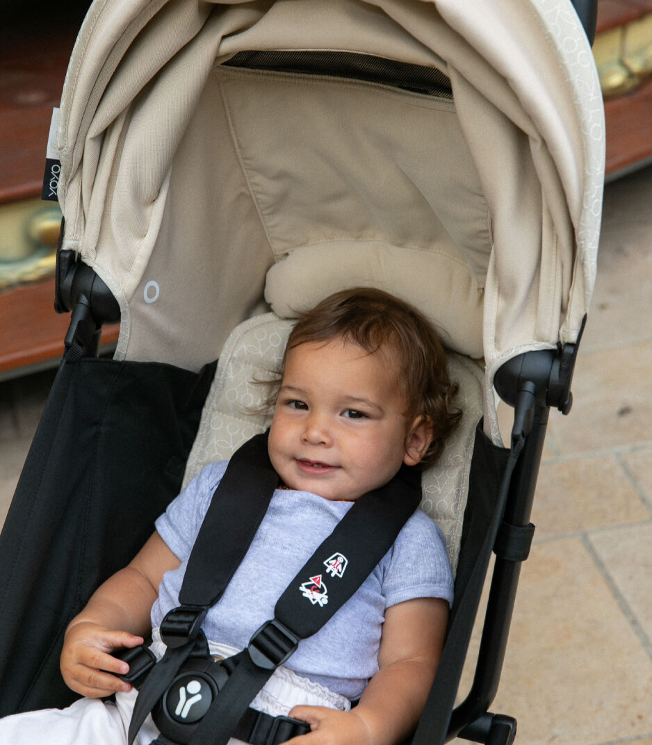 Stokke® YOYO³ stroller from 6 months, Bonpoint Beige with Black Frame, mainview galery image 5