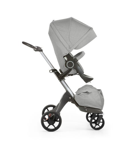 Stokke® Xplory® with Stokke® Stroller Seat, forward facing, active position. Grey Melange. New wheels 2016. view 3