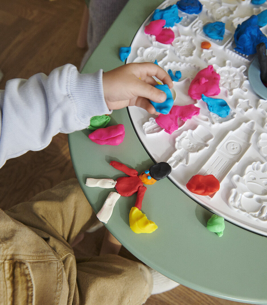 Stokke® MuTable Table Clover Green. Play Dough Board (accessorie). galery image 3