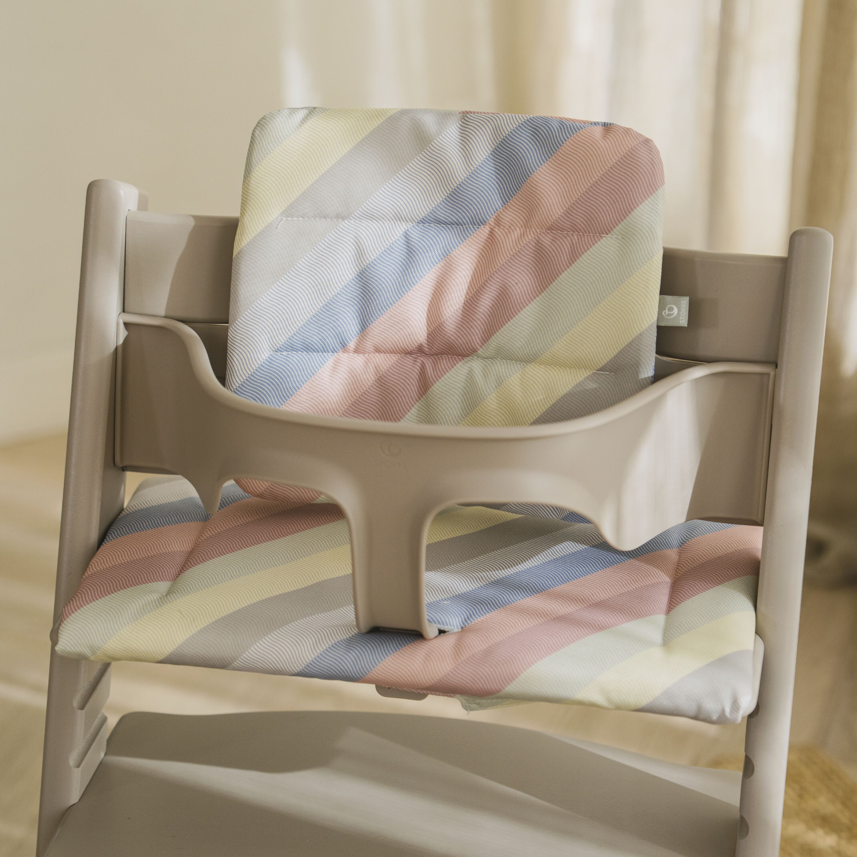 Tripp Trapp® Cushion Pastel Stripes, Pastel Stripes, mainview