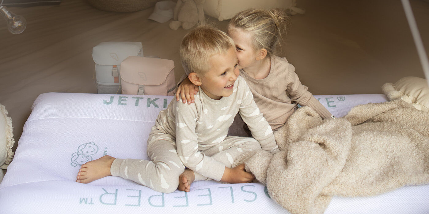 JetKids™ by Stokke® CloudSleeper™ Inflatable Kids Bed