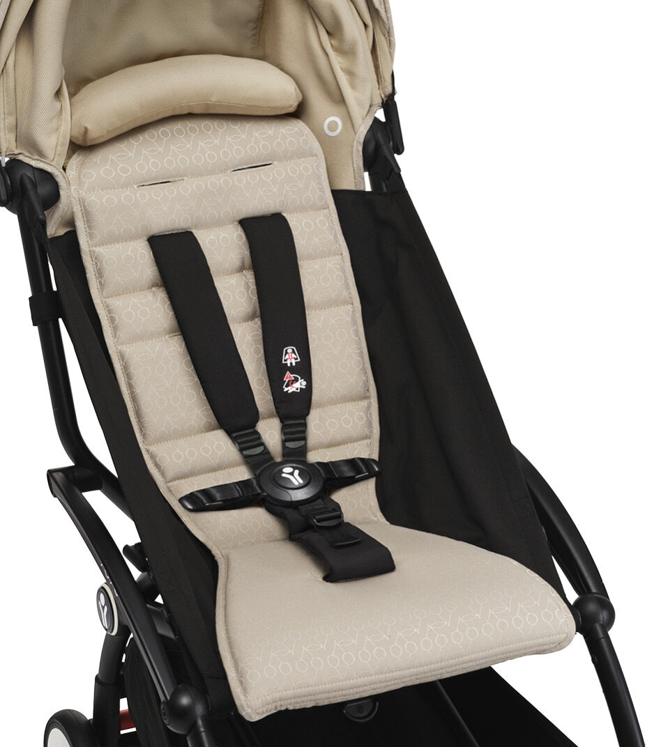 Stokke® YOYO³ stroller from 6 months, Bonpoint Beige with Black Frame, mainview galería de imágenes 10