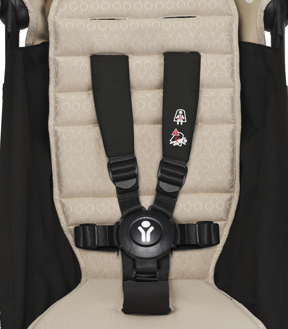 Stokke® YOYO³ stroller from 6 months, Bonpoint Beige with Black Frame, mainview galería de imágenes 9