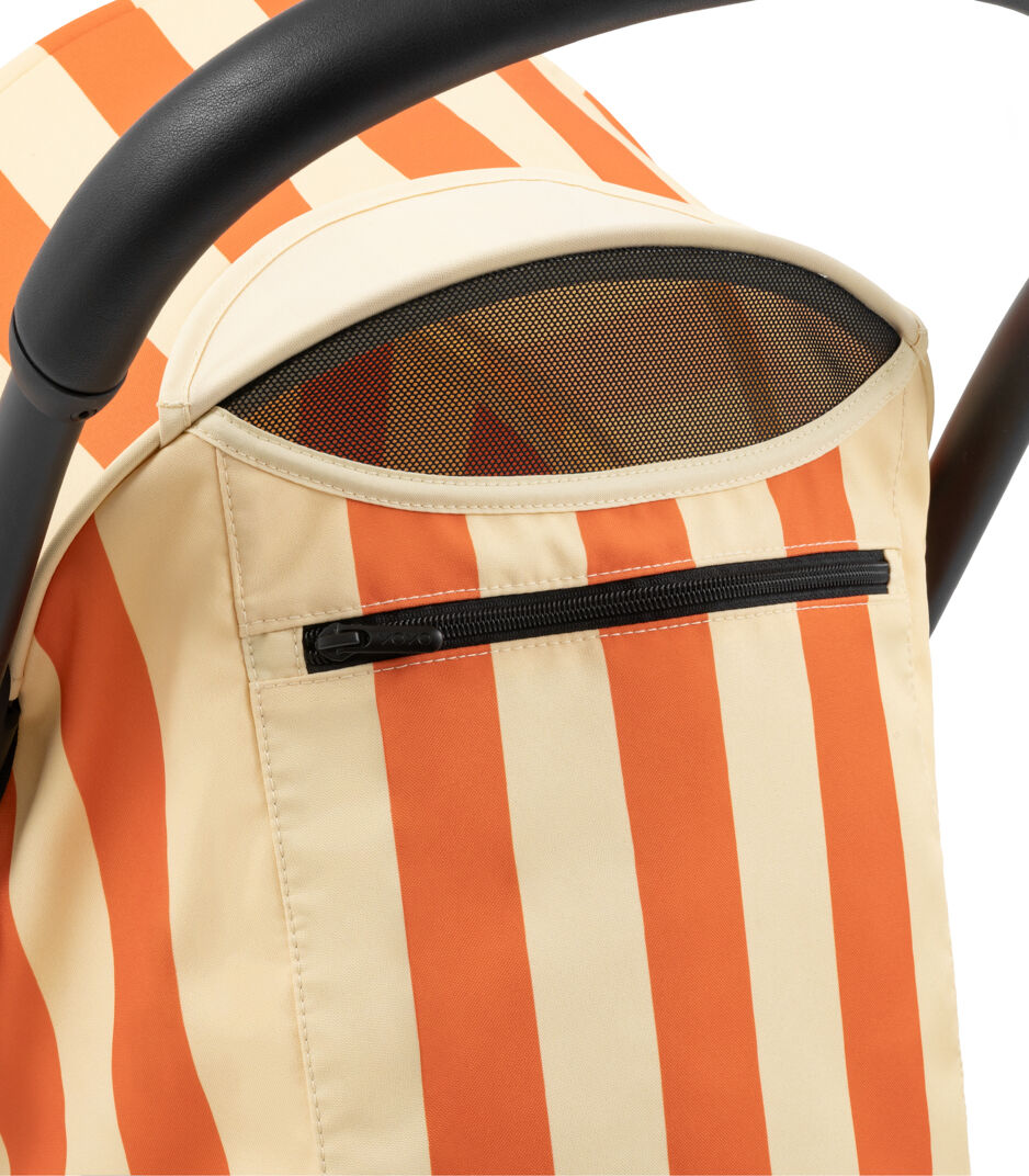 Stokke® YOYO3® 6+ Riviera Capri. Black frame. Ventilation detail, open. Close-up. Back view. galery image 14
