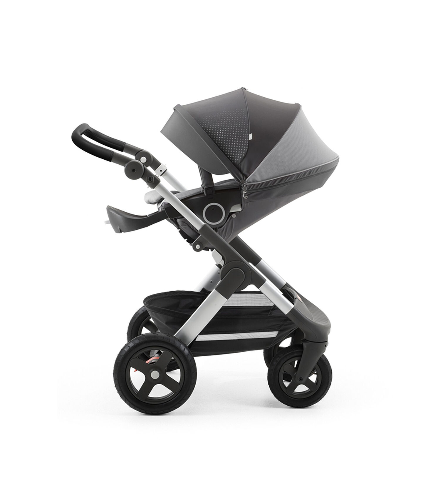 Stokke® Trailz™ with Silver Chassis and Stokke® Stroller Seat Athlesure Grey. Terrain Wheels. view 2