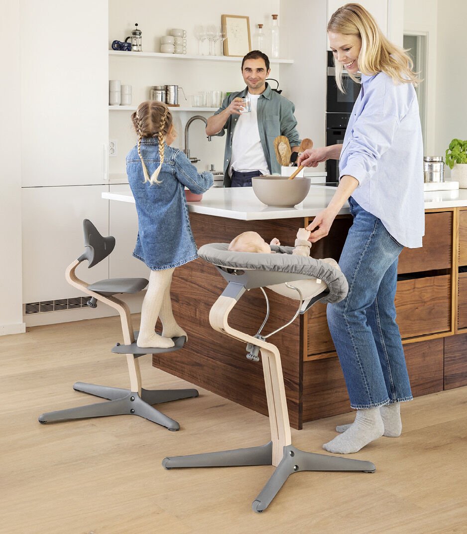 Stokke® Nomi® Stuhl, Grey, mainview Galeriebild 3
