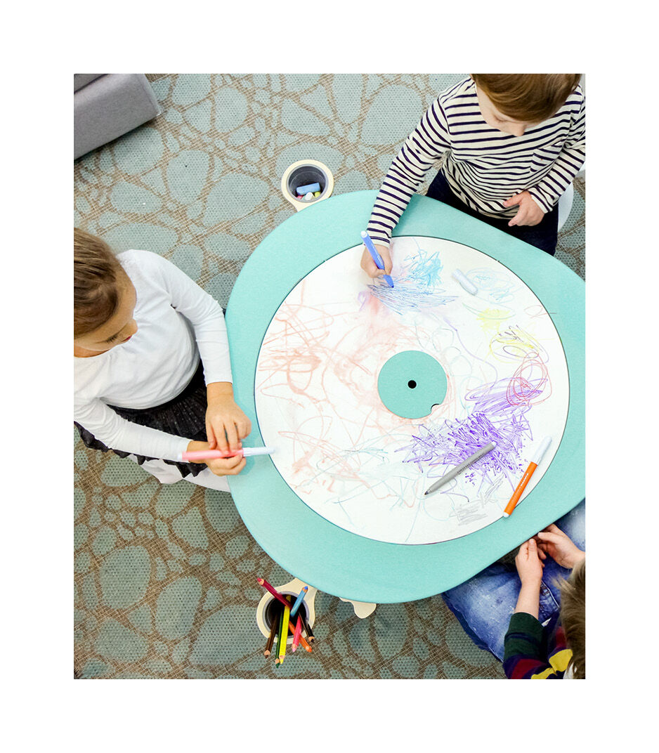 Stokke® MuTable™ Table, Whiteboard. Acccessories.