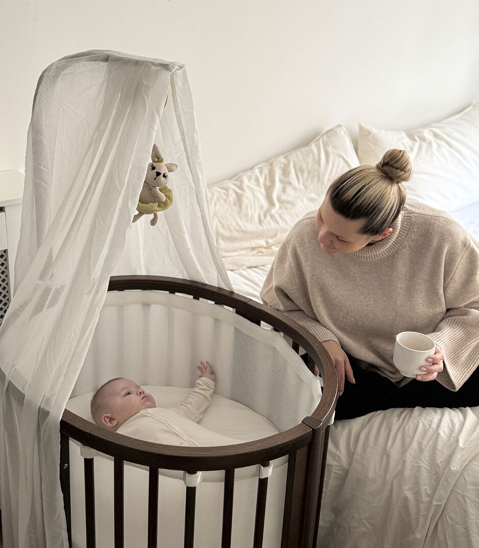 Stokke® Sleepi™ Mini V3 Warm Brown, Warm Brown, mainview