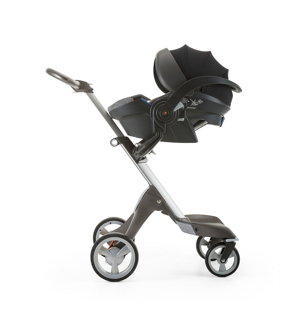 black stokke pram