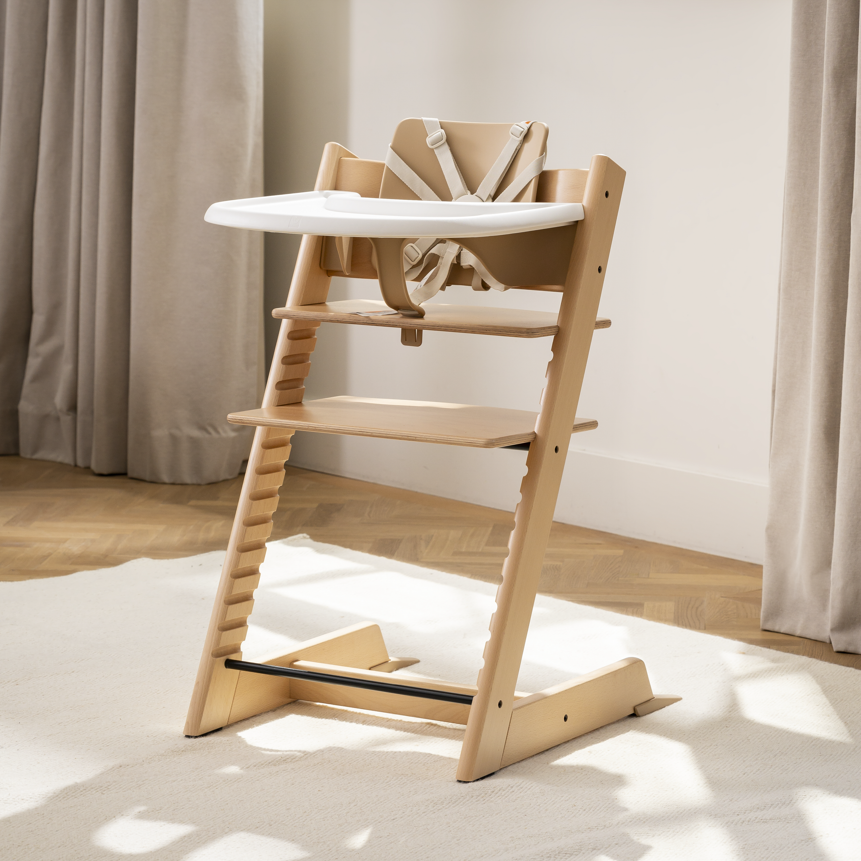 Tripp Trapp® Hochstuhl mit Tray, , mainview Galeriebild 7