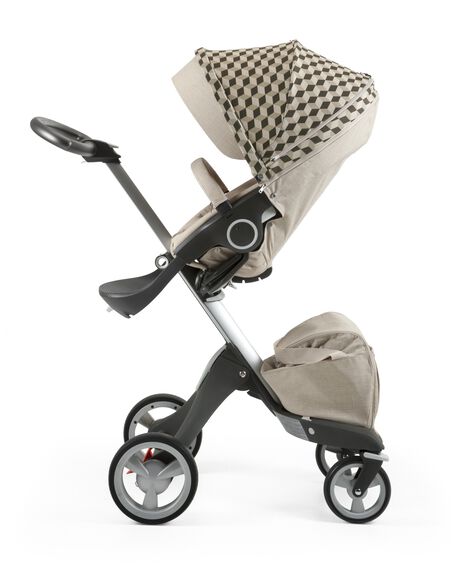 Stokke&reg; Stroller Seat with Style Kit Beige Cube and Stokke&reg; Xploy&reg; chassis, Beige Melange.