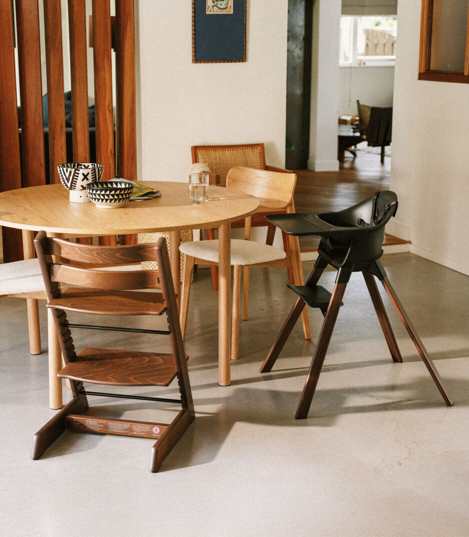 Krzesełko do karmienia Stokke® Clikk™, Black / Warm Brown, mainview galeria obrazów 5