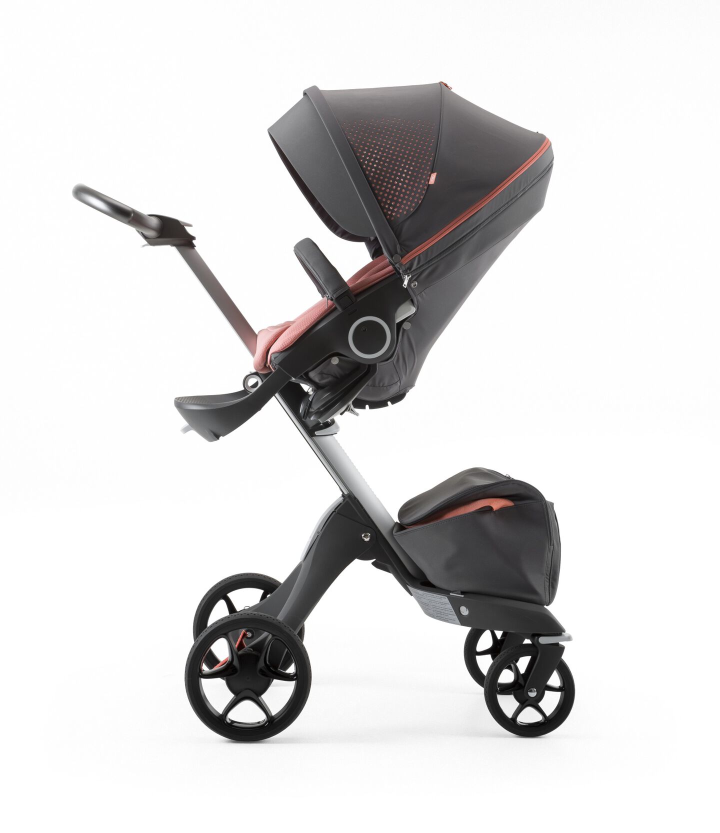 Stokke® Xplory® Silver Chassis and Seat. Athleisure Coral. Stokke® Xplory® Silver Chassis and Seat. Athleisure Coral.