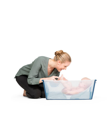 Stokke® Flexi Bath®. Transparent Blue. Newborn Support. view 2