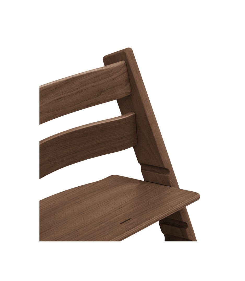 Tripp Trapp® chair Oak Warm Brown. Close-up. galery image 8