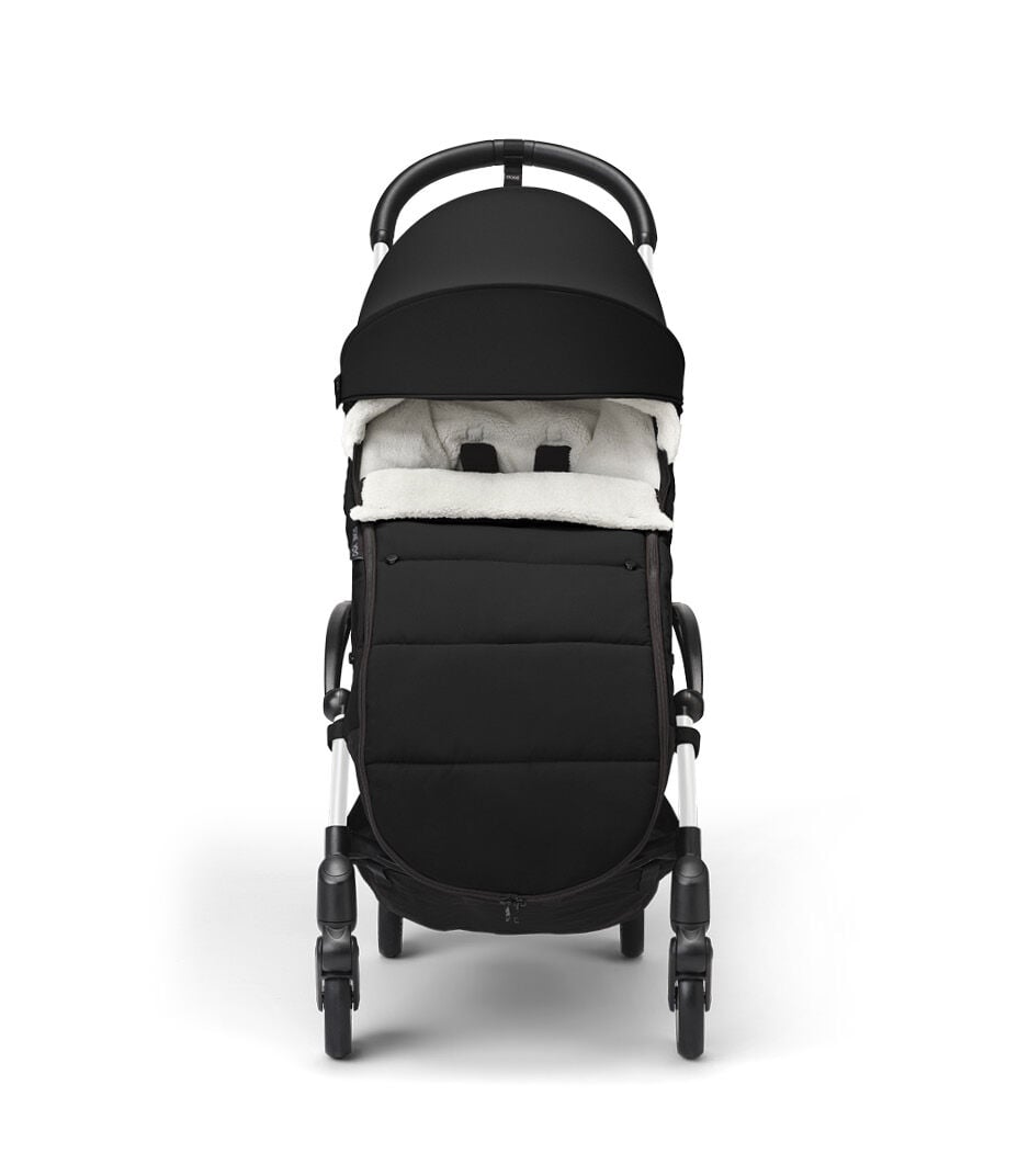 Stokke® YOYO3® 6+ Black. White Frame. Footmuff. galery image 3