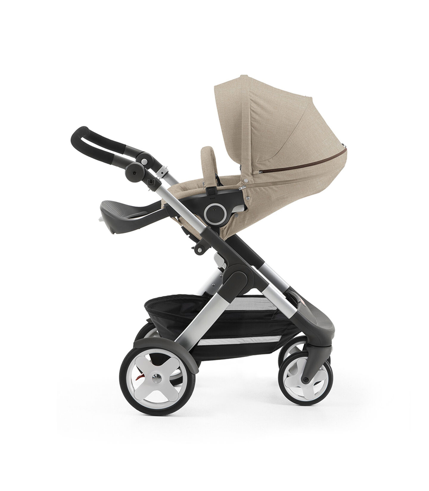 Stokke® Trailz with Stokke® Stroller Seat, parent facing, rest position. Beige Melange. view 3