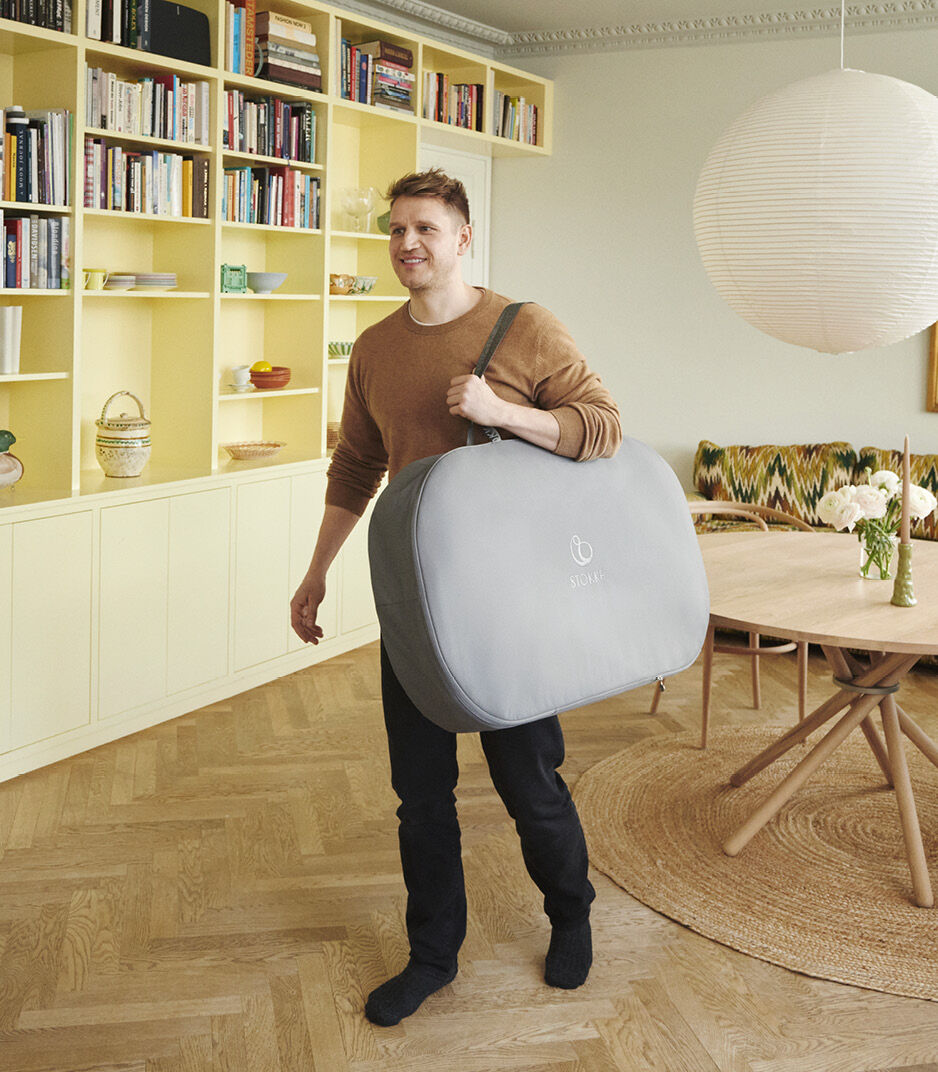 Stokke® Snoozi™ Bassinet, Графитовый серый, mainview изображение из галереи 13