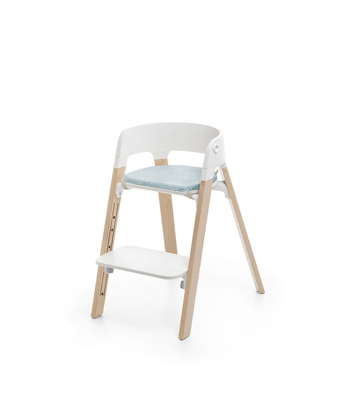 Stokke&reg; Steps&trade; Natural, with Chair Cushion Jade Twill.