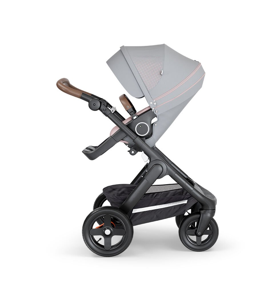 The comfortable all terrain stroller