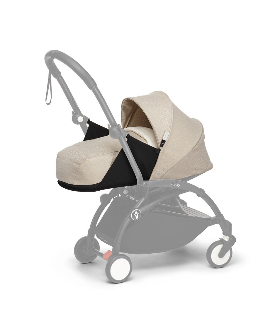 Stokke® YOYO3 0+ Bonpoint. Black frame (shadow). Angled view.