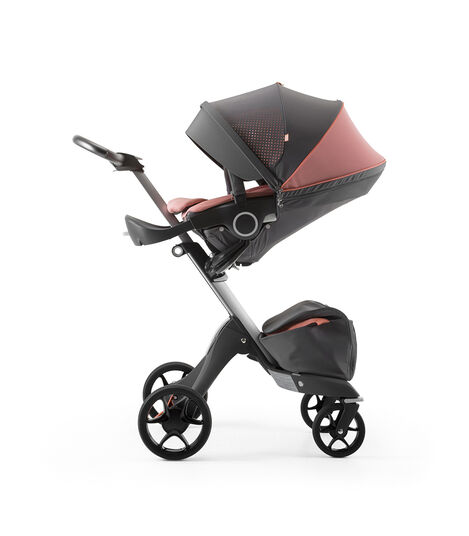 Stokke® Xplory® Silver Chassis and Seat. Athleisure Coral. view 3
